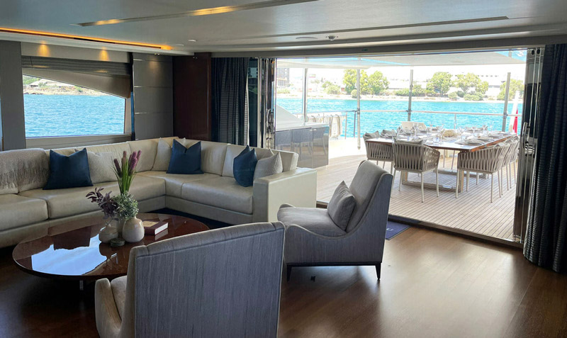 Le Verseau Mega Yacht 86