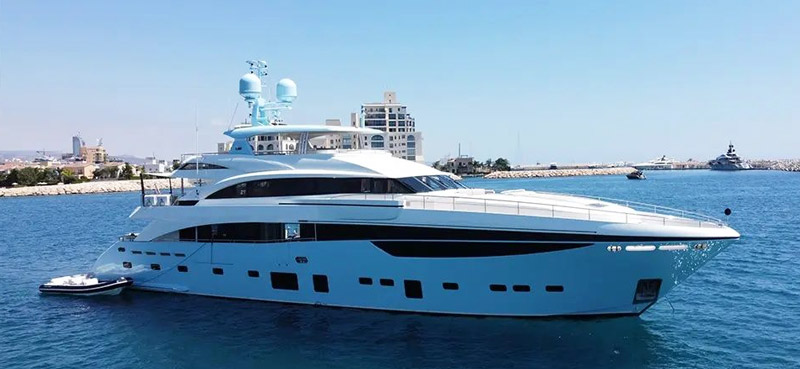 Le Verseau Mega Yacht 86