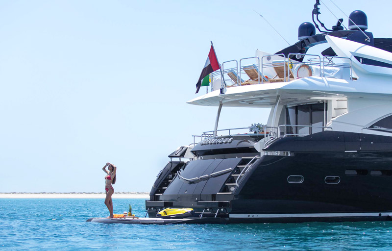 dubai Yacht charter NOTORIOUS elite black predator sport 105