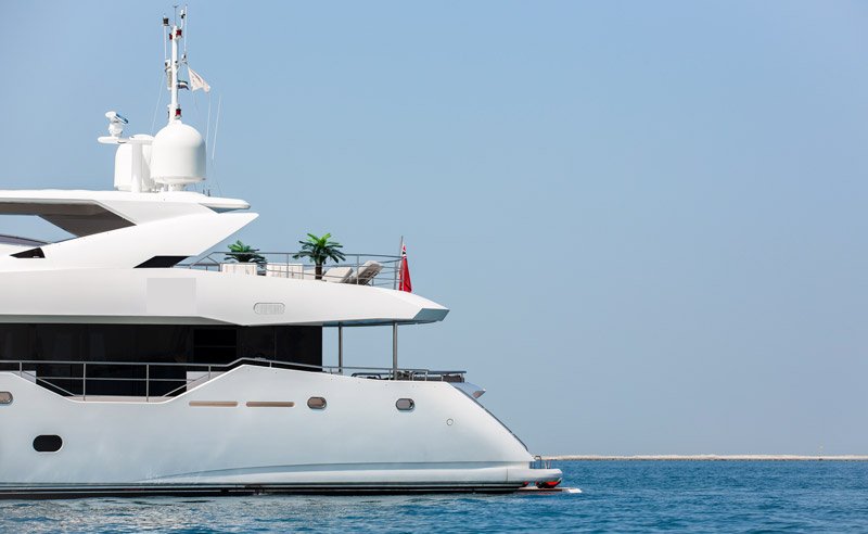 dubai exclusive yacht Sunsseeker 116 rentail