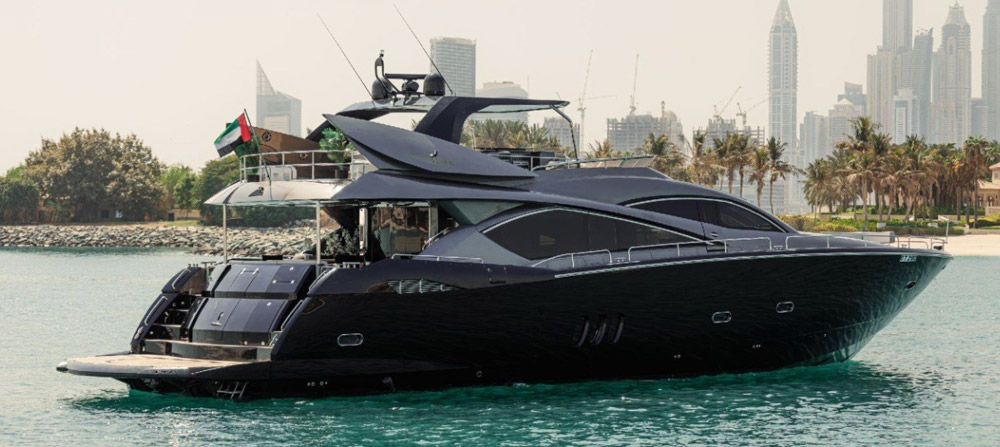 Rental Armada Titan Crystal 100 Yacht dubai marina