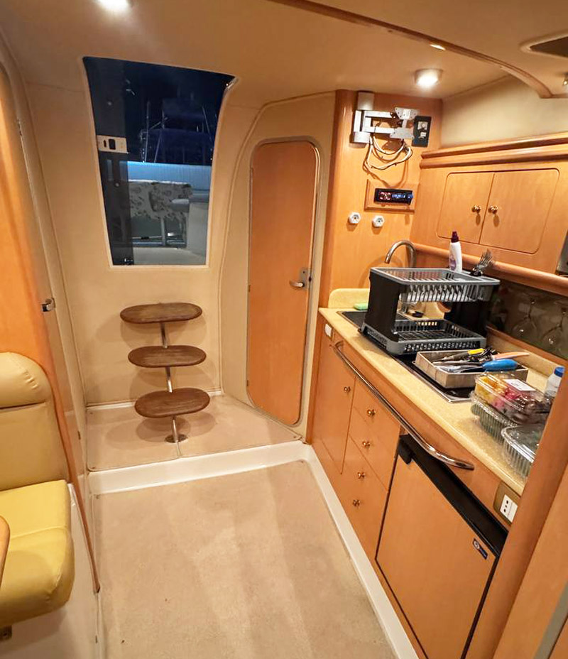 cruise yacht saver 33 limassol
