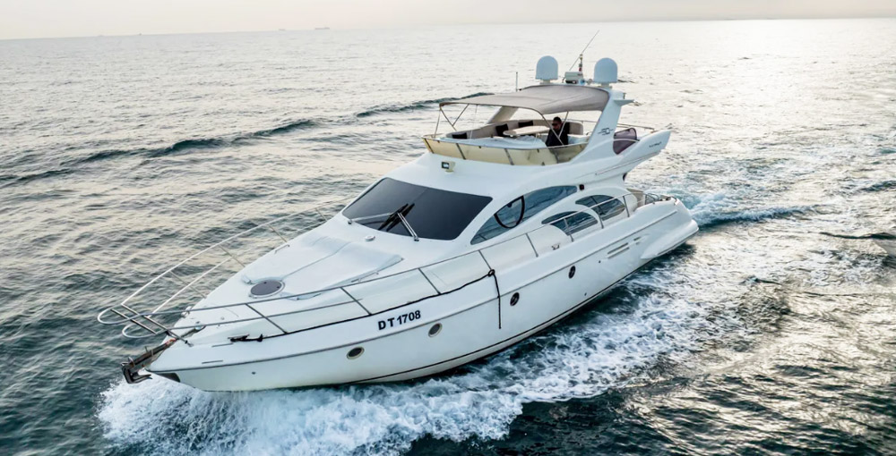 rental Azimut 50 Yacht dubai
