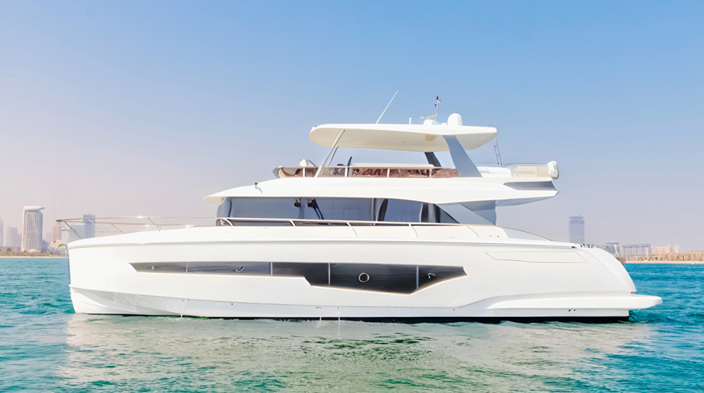 rental Deluxe Pearl Horizon 70 yacht dubai