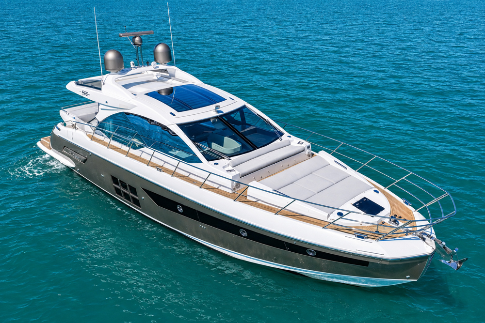 чартер яхты azimut s6 в Лимассоле