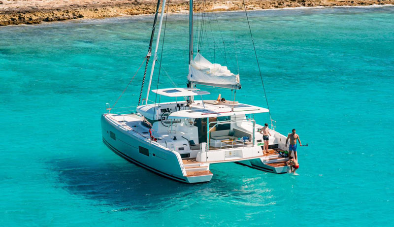 снять катамаран lagoon 42 Кипр