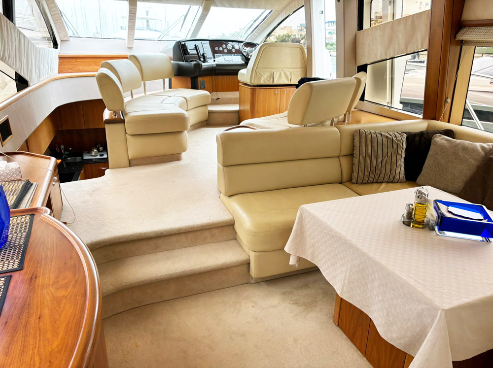 круизы на яхте white pearl 60 Лимассол
