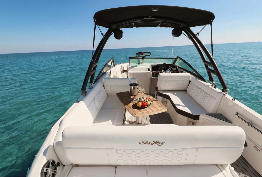 hire yacht aurora 25 ayia napa